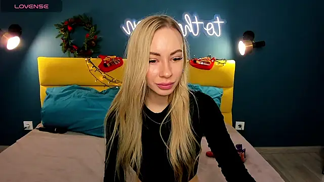 Snapshot of Diana_Garrett chatting on 01-07-25, 01:38 Diana Garrett online show from 01-07-25, 01:38