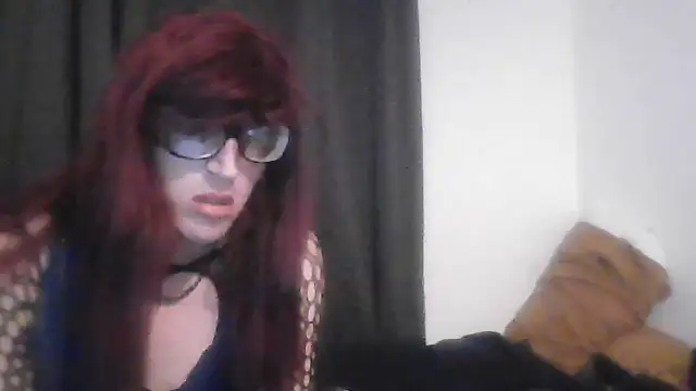 Snapshot of sexyblondetrans chatting on 12-22-25, 06:43 sexyblondetrans online show from 12-22-25, 06:43