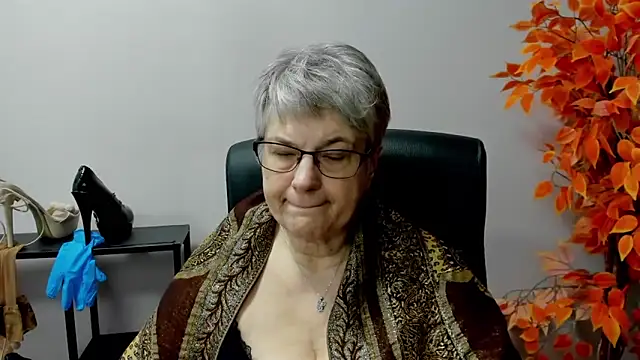 IrisDream online show from 03-14-25, 01:24