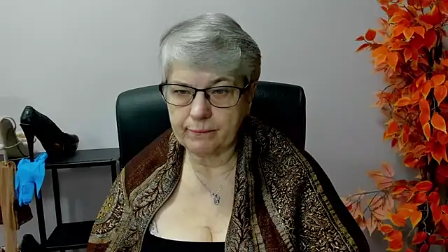 IrisDream online show from 03-19-25, 07:18