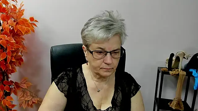 IrisDream online show from 10-06-25, 06:22