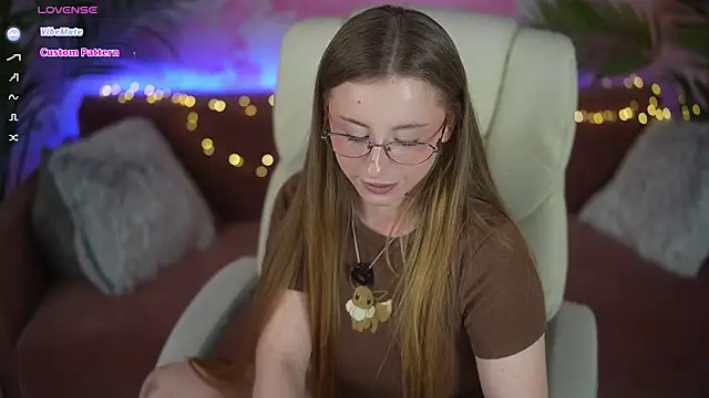 SilverrMoon online show from 04-29-26, 05:30