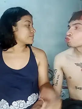 Snapshot of Bruno_Iris_sex chatting on 12-05-24, 11:29 Bruno Iris sex online show from 12-05-24, 11:29