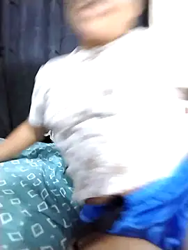 Snapshot of Bruno_Iris_sex chatting on 09-27-25, 06:51 Bruno Iris sex online show from 09-27-25, 06:51