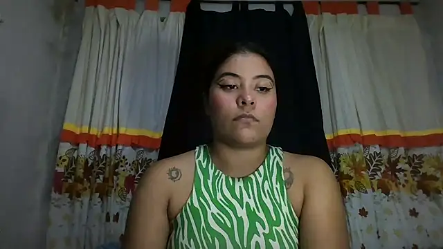 Snapshot of Bruno_Iris_sex chatting on 10-10-25, 03:27 Bruno Iris sex online show from 10-10-25, 03:27