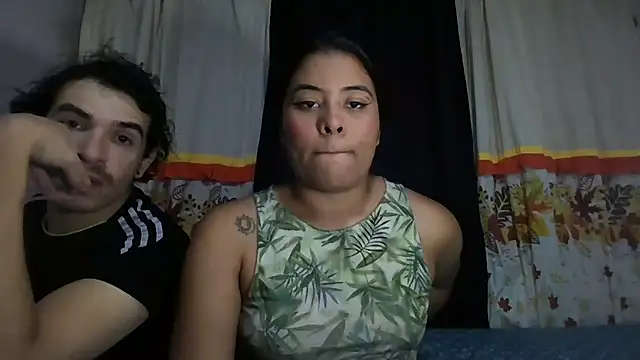 Snapshot of Bruno_Iris_sex chatting on 10-23-25, 04:01 Bruno Iris sex online show from 10-23-25, 04:01