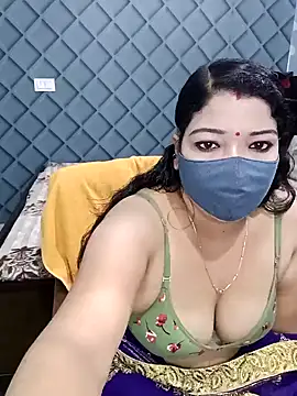 Snapshot of Cute-Raashii chatting on 01-17-25, 07:05 Cute-Raashii online show from 01-17-25, 07:05