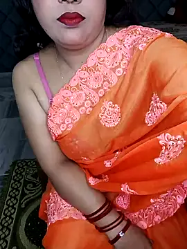 Snapshot of Cute-Raashii chatting on 02-11-25, 05:50 Cute-Raashii online show from 02-11-25, 05:50