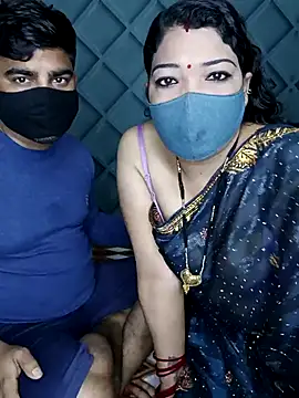 Snapshot of Cute-Raashii chatting on 02-18-25, 05:10 Cute-Raashii online show from 02-18-25, 05:10