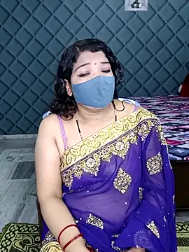 Snapshot of Cute-Raashii chatting on 02-26-25, 05:17 Cute-Raashii online show from 02-26-25, 05:17