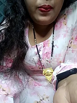 Snapshot of Cute-Raashii chatting on 03-11-25, 04:40 Cute-Raashii online show from 03-11-25, 04:40