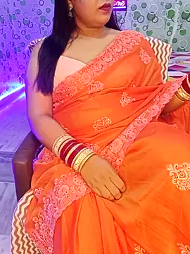 Snapshot of Cute-Raashii chatting on 10-06-25, 01:36 Cute-Raashii online show from 10-06-25, 01:36