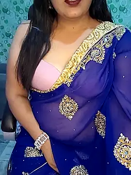 Snapshot of Cute-Raashii chatting on 10-24-25, 10:33 Cute-Raashii online show from 10-24-25, 10:33