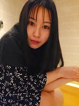 Snapshot of -satomi-jp chatting on 06-07-26, 03:38 -satomi-jp online show from 06-07-26, 03:38