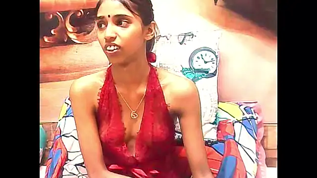 Snapshot of IndianSexySlender chatting on 10-15-25, 06:24 IndianSexySlender online show from 10-15-25, 06:24