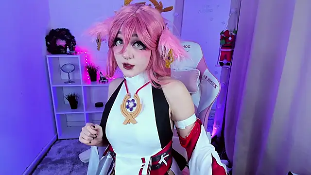 Snapshot of Aki__Ra chatting on 12-28-24, 09:51 Aki  Ra online show from 12-28-24, 09:51