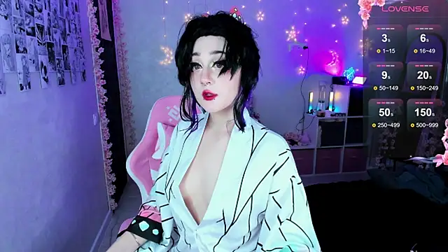 Snapshot of Aki__Ra chatting on 02-14-25, 01:02 Aki  Ra online show from 02-14-25, 01:02