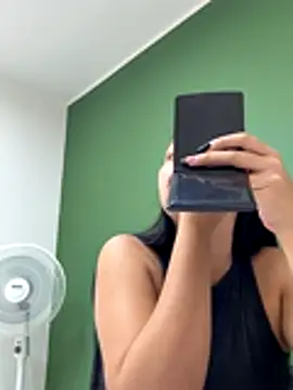 iiris  online show from 11-07-25, 02:17