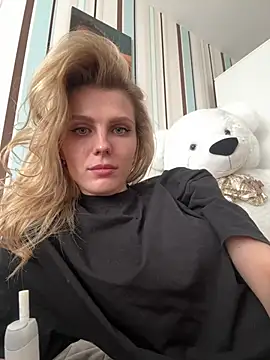 Liya my online show from 03-27-26, 01:22