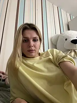 Liya my online show from 05-22-26, 09:42