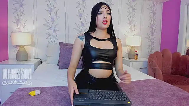 MadissonBacker online show from 12-09-24, 03:00