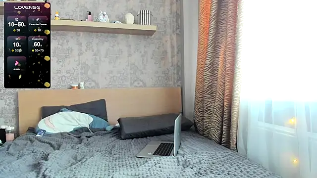 Snapshot of purebeautie13 chatting on 01-08-25, 10:37 purebeautie13 online show from 01-08-25, 10:37