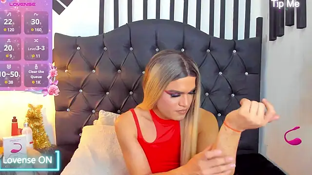 AllisonsweetZ online show from 12-19-24, 08:13