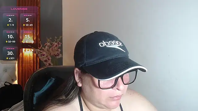 Snapshot of katty_femdom chatting on 05-22-26, 12:11 katty femdom online show from 05-22-26, 12:11