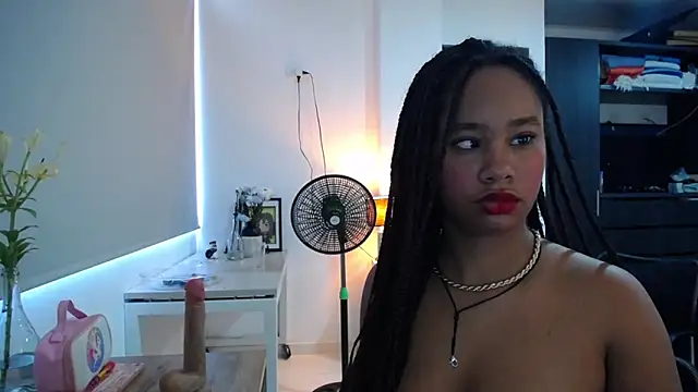 diabla sexyboobs online show from 04-11-26, 09:08