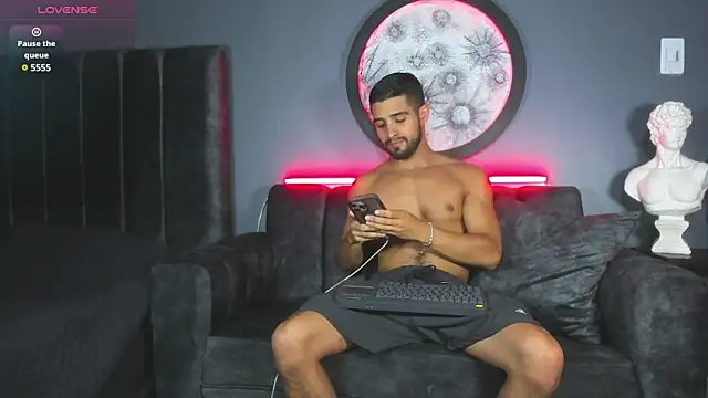 khriss brown online show from 02-06-25, 10:53