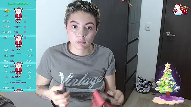 TRIXIE TANG28 online show from 12-30-24, 11:17