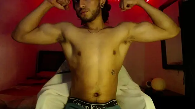 Snapshot of maxximus_100 chatting on 01-31-25, 06:13 maxximus 100 online show from 01-31-25, 06:13