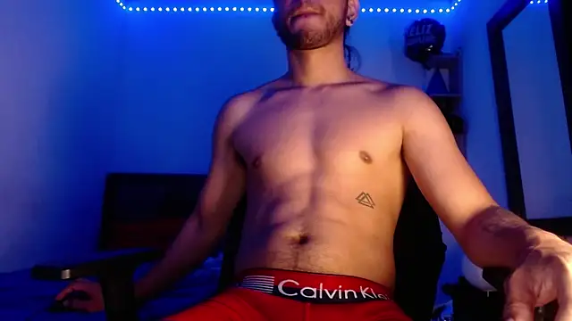 Snapshot of maxximus_100 chatting on 02-21-25, 09:32 maxximus 100 online show from 02-21-25, 09:32