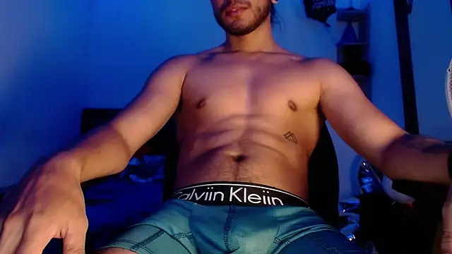 Snapshot of maxximus_100 chatting on 02-23-25, 07:22 maxximus 100 online show from 02-23-25, 07:22