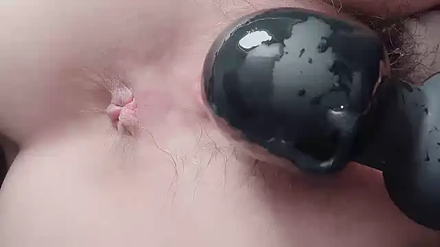 Krismil3 online show from 03-18-25, 04:37