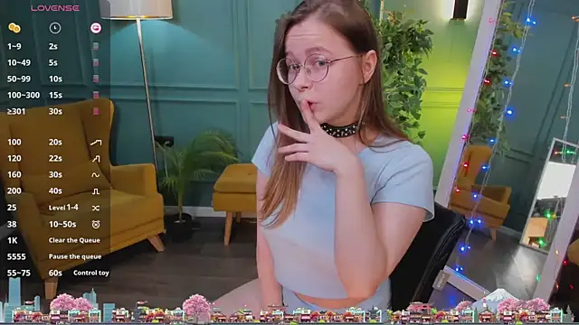 Snapshot of CassieCool chatting on 12-31-24, 03:45 CassieCool online show from 12-31-24, 03:45