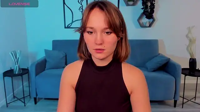 BritnieCute online show from 11-10-25, 05:39