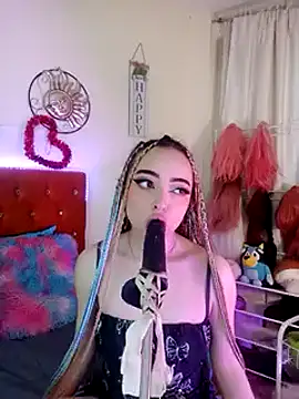 Snapshot of Yennastone chatting on 12-30-24, 06:16 Yennastone online show from 12-30-24, 06:16