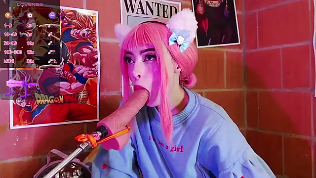 Snapshot of Yennastone chatting on 10-23-25, 05:40 Yennastone online show from 10-23-25, 05:40