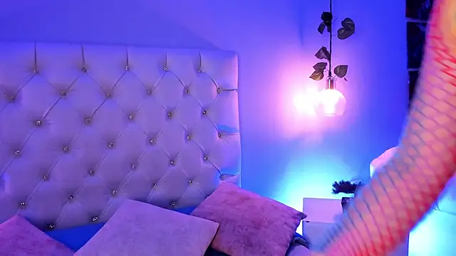 ZoeHarris online show from 09-29-25, 12:10