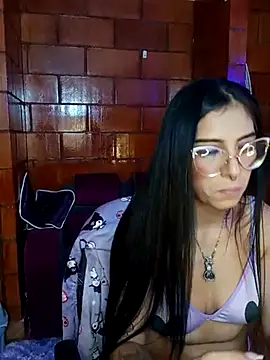 Raven  purple online show from 02-13-25, 03:39