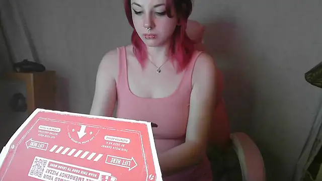 GoddessPinxx online show from 12-28-24, 04:30