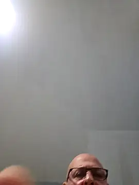 dickinyouto online show from 02-01-26, 11:42