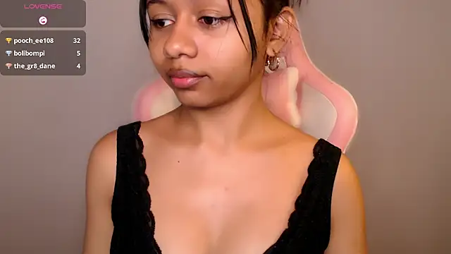 Snapshot of Natasha_mh2 chatting on 03-05-25, 12:27 Natasha mh2 online show from 03-05-25, 12:27