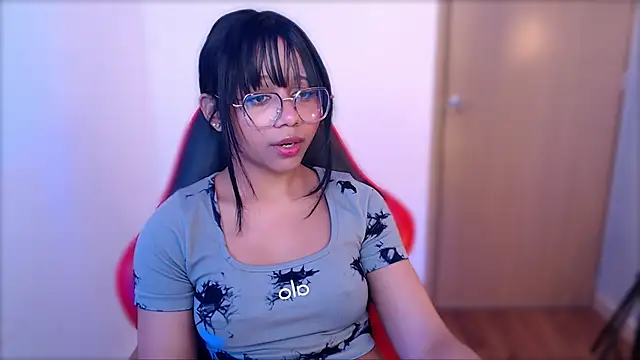 Snapshot of Natasha_mh2 chatting on 09-30-25, 10:26 Natasha mh2 online show from 09-30-25, 10:26