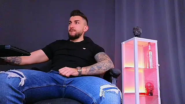 MightyAaron66 online show from 02-23-25, 07:11