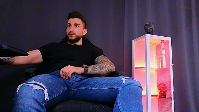 MightyAaron66 online show from 03-09-25, 09:46