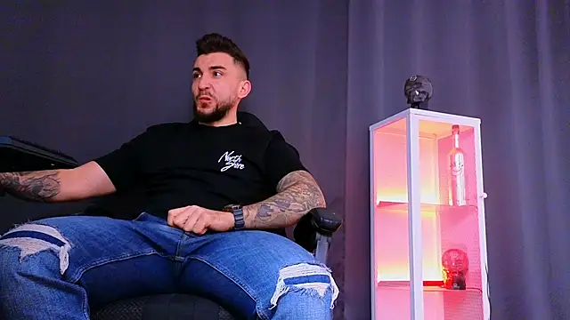 MightyAaron66 online show from 03-15-25, 04:46