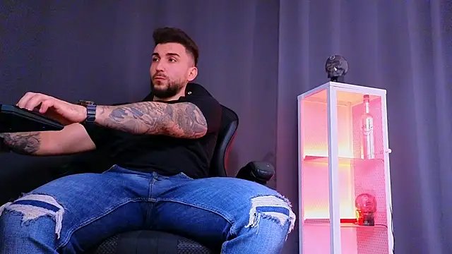 MightyAaron66 online show from 03-16-25, 01:38