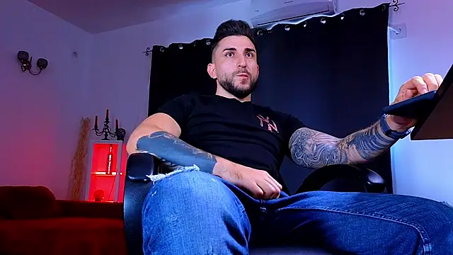 MightyAaron66 online show from 09-14-25, 01:54